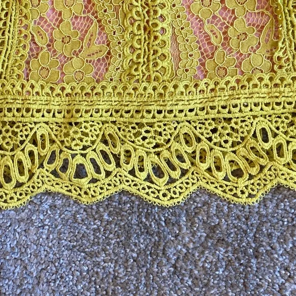 Anthropologie Eri + Ali Sydney Yellow/Mustard  Lace Sleeveless Top Size M - Picture 9 of 15
